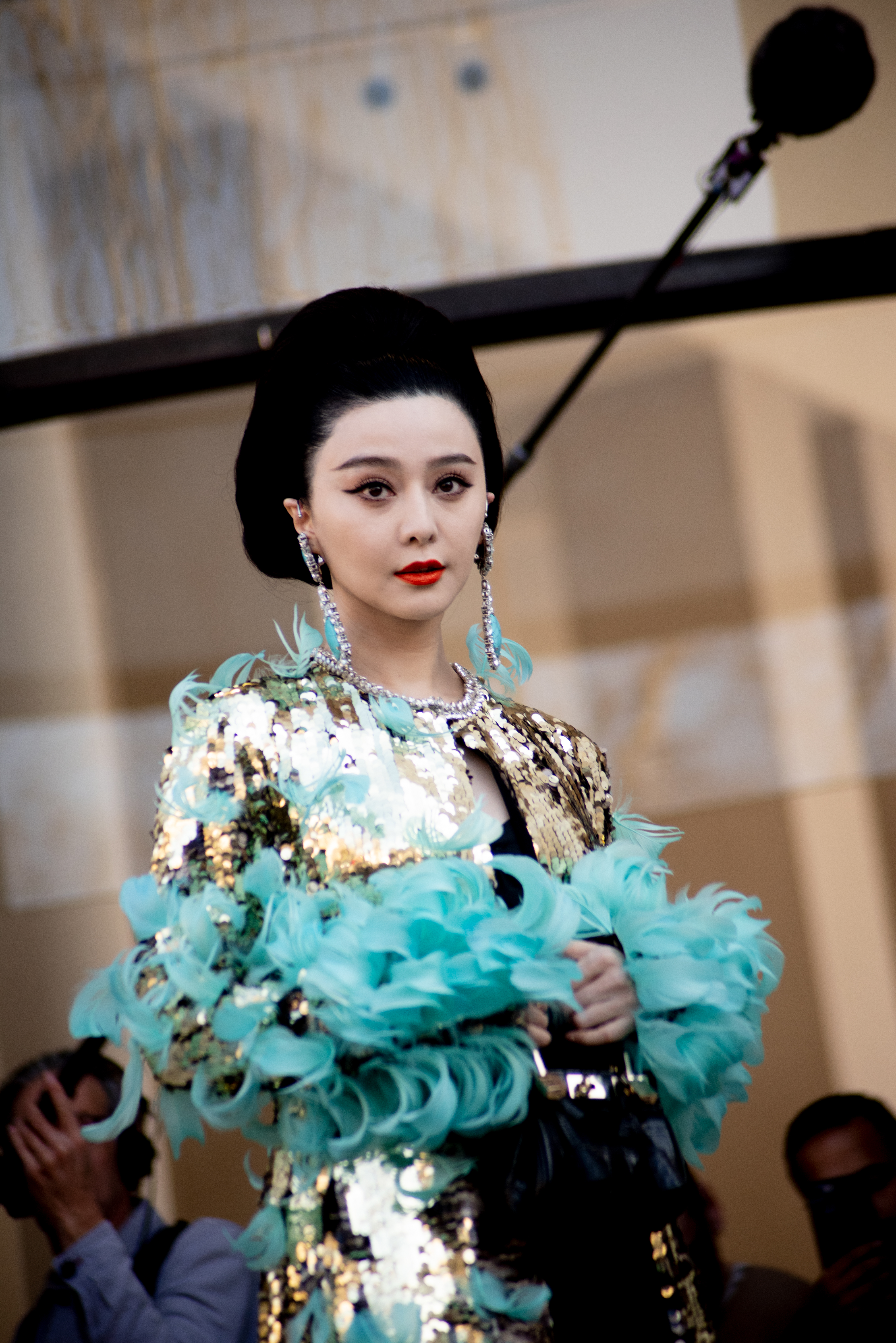 — france paris fashion pfw womenswear fw23 03 03 2023 giambatista valli fan bingbing